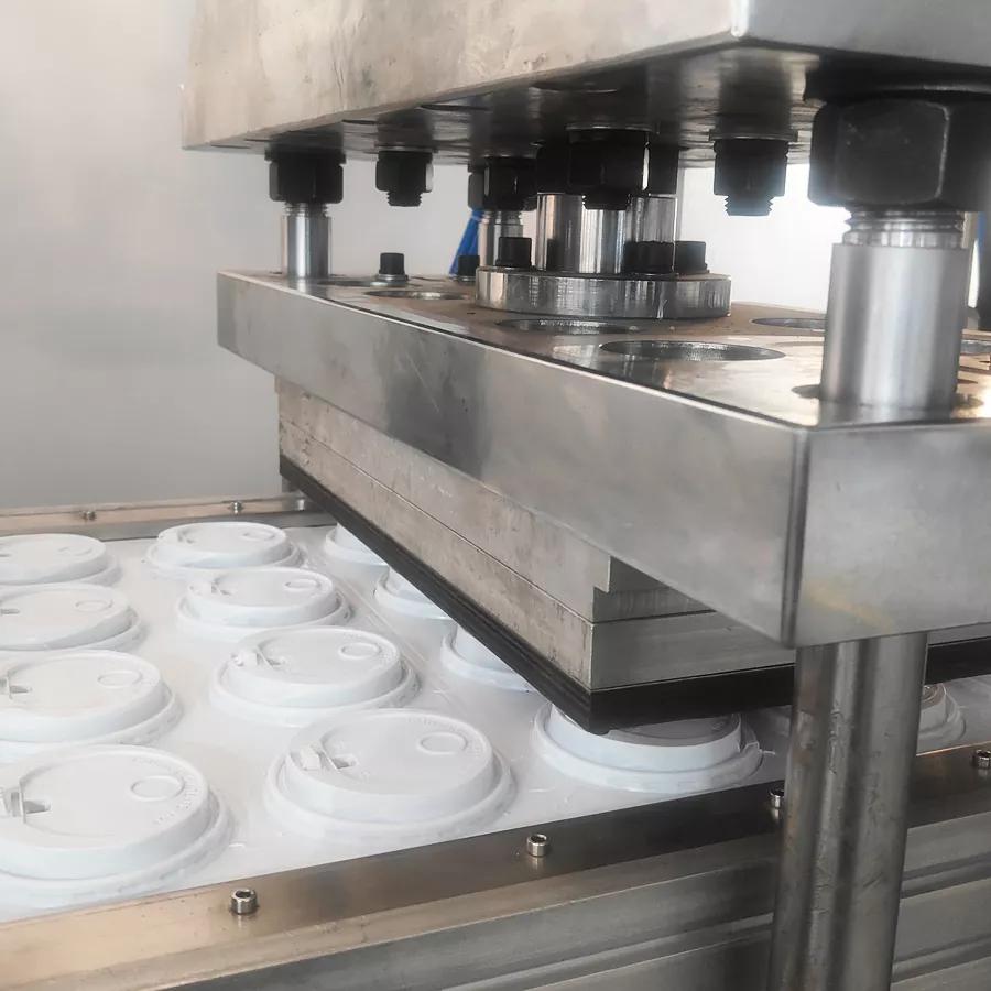 Plastic Lid & Tray Thermoforming Machine